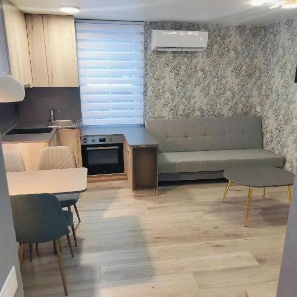 Laivų gatvės apartamentai, hótel í Telšiai