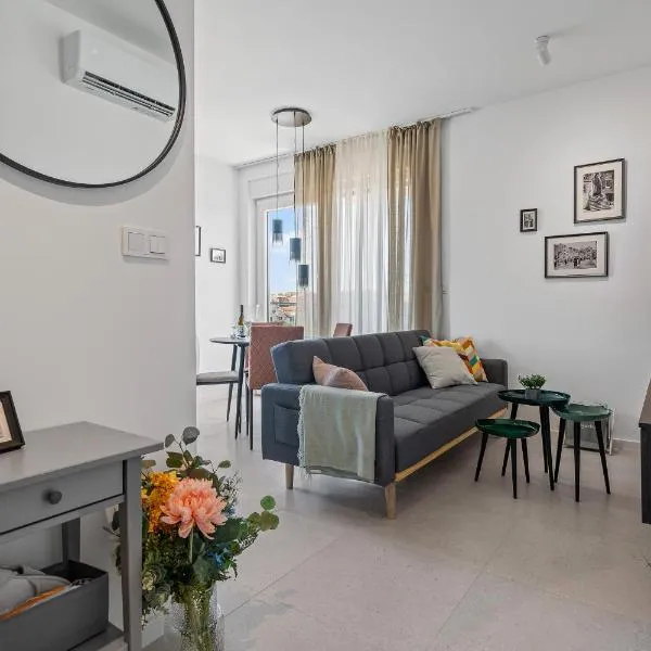 Apartment Brodarica Soul, hotel in Brodarica