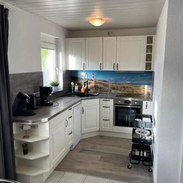 !!!NEU!!! Bungalow Juist in Norddeich 150 m vom Strand, Hotel in Norddeich