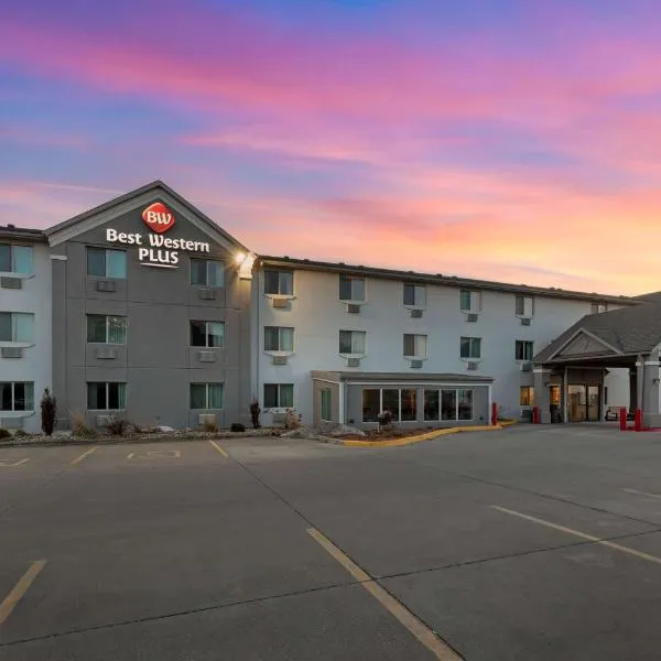 Best Western Plus Altoona Inn, hotel in Altoona