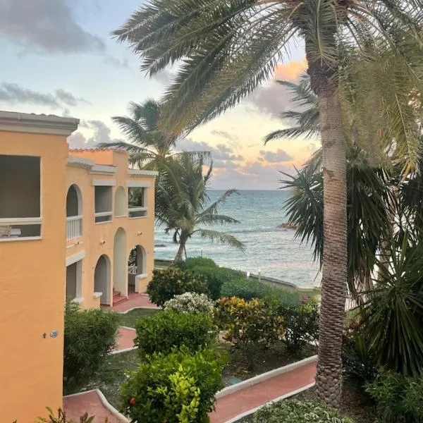 Northshore Seaside Suites, Hotel in Saint Johnʼs