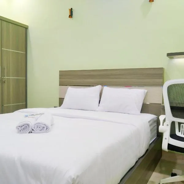 Shiva Home Syariah RedPartner near Alun Alun Tegal, hotel a Tegal