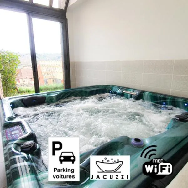 Villa Belle Vue avec Jacuzzi Privatif, ξενοδοχείο σε Sarlat-la-Canéda