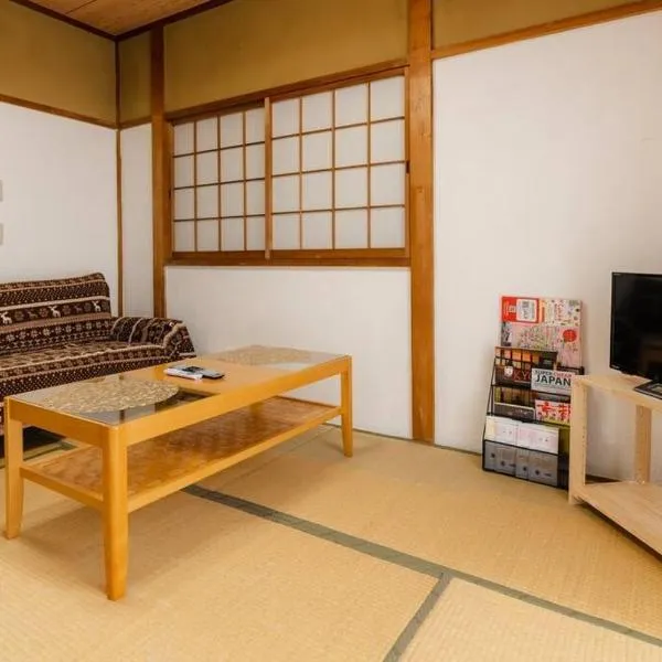 HAT京終、京終駅徒歩４分。奈良公園・奈良町へ行くのにおすすめ！, hotel v destinaci Mitsugarasuchō