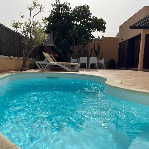 Casa Mía, Hotel in Corralejo