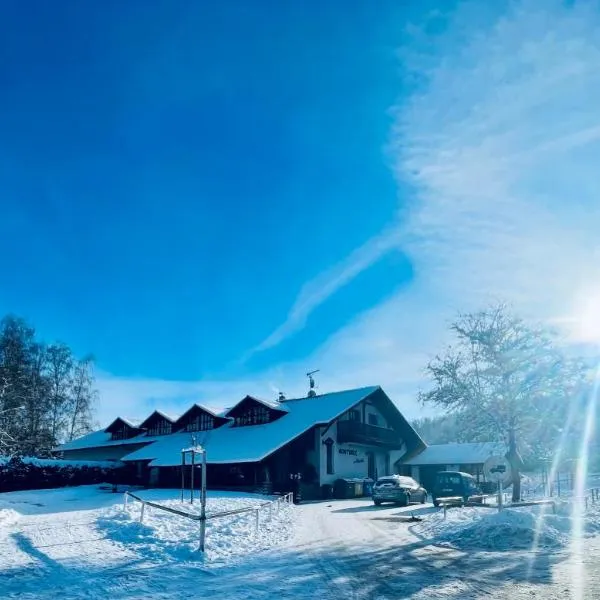 Hvězdonice Hostinec U Kuželků, hotel in Zlenice 