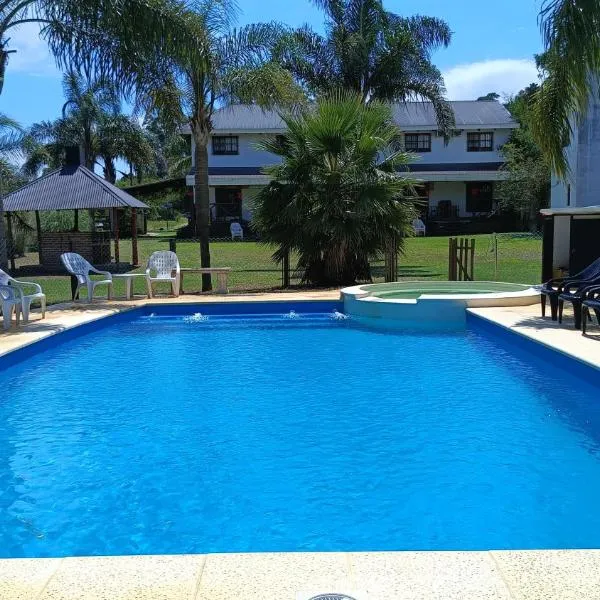 Cabañas del Paraiso, hotel di Colón
