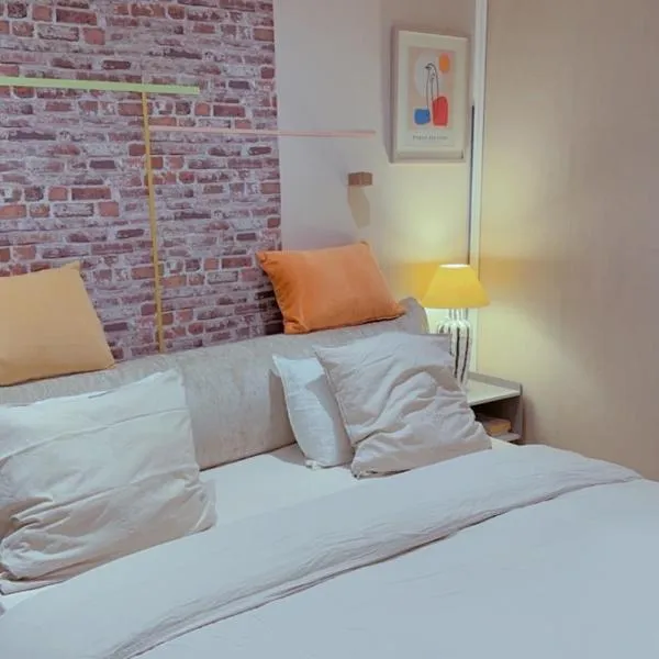 Cozy Paris Apartment