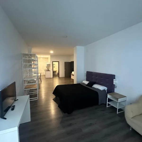 Apartamentos R&K 26B, hotel v destinaci Bilbao