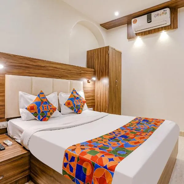 FabExpress Abad Inn - 700m from Gateway of India, hotel v Bombaji