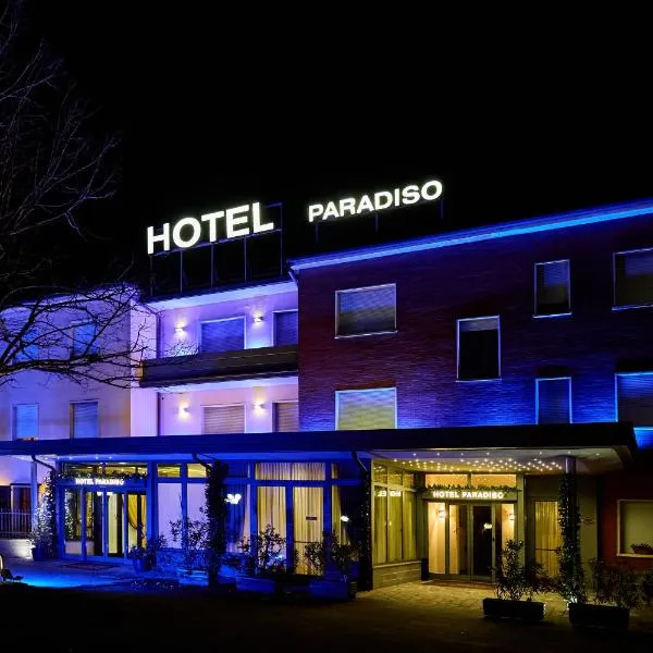HOTEL PARADISO, hotel in Pegola