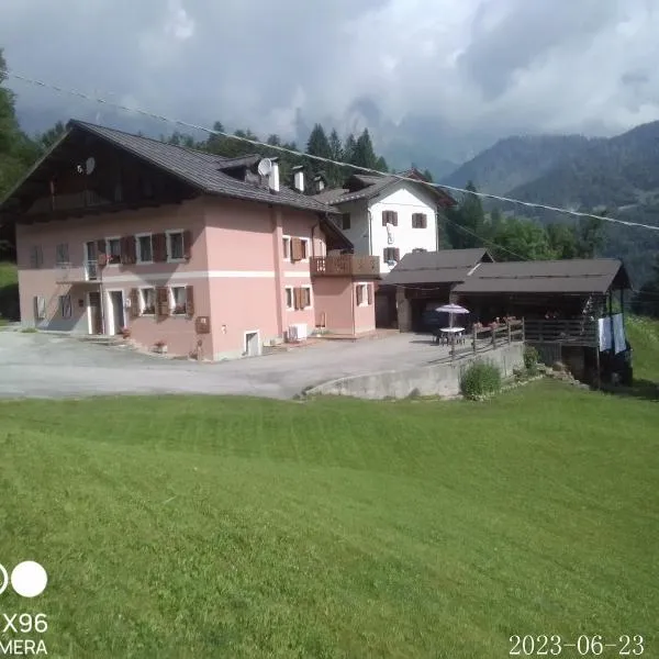 B&B SòT AL PIZ, hotel v destinaci Sagron Mis