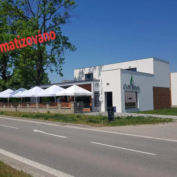 Apartmány Miromar, hotel v Podivíně