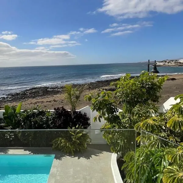 Villa del Mar Lanzarote - Luxury Beachhouse, hotell sihtkohas Arrecife