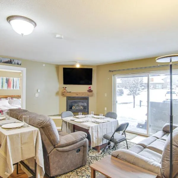 빅스카이에 위치한 호텔 First-Floor Big Sky Condo with Hot Tub!