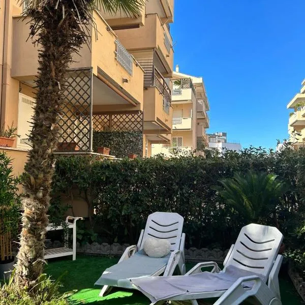 Seashell Guest House, hotel in Santa Marinella