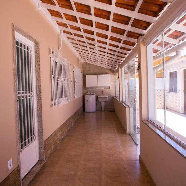 Excelente casa à 900m da Praia de Itaipuaçu - Foto 4