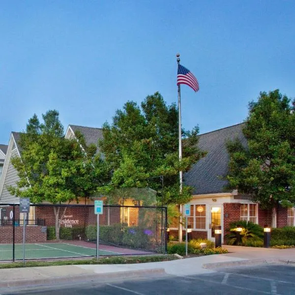 Residence Inn by Marriott Austin Round Rock/Dell Way, hotel di Round Rock