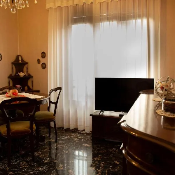 Casa Giuly, hotel v destinaci Parma