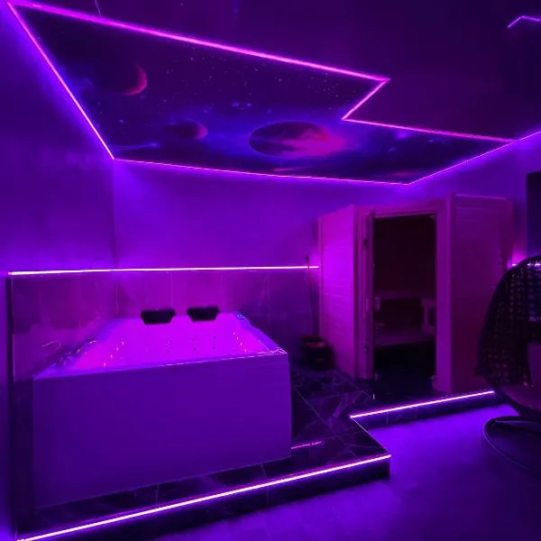 Wellness Suite mit Whirlpool & Sauna, Hotel in Gelsenkirchen