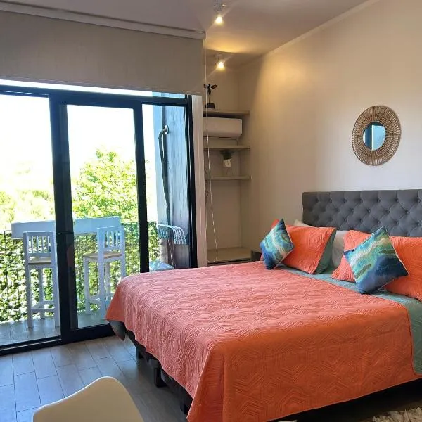 LOFT 31 Villa Alemana BEEHOUSE: Villa Alemana'da bir otel