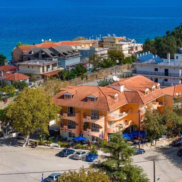 Odysseus Palace, hotel di Poros