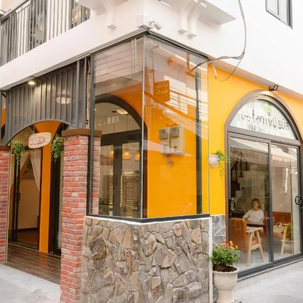 BA TAM VU SUA Homestay, hotel v Ho Či Minově městě