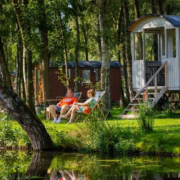 Glamping Limburg - nabij Nationaal Park Hoge Kempen, hotel v destinaci Kinrooi