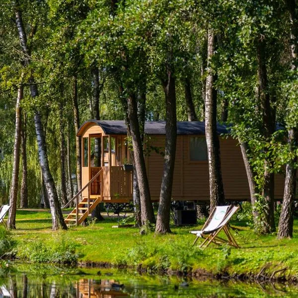 Glamping - 25 min Roermond, Maasmechelen & Maastricht, hôtel à Kinrooi