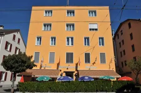 Studios with Kitchenette, hotel v Basileji