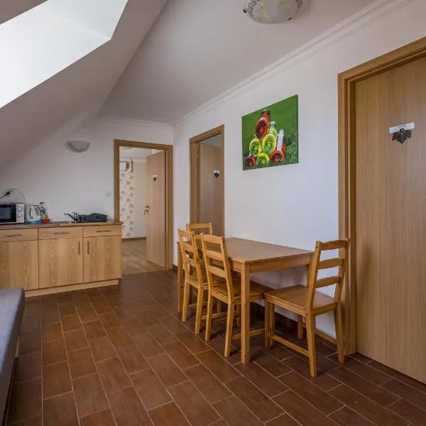 Dobosi Vendégház, hotel a Szentantalfa