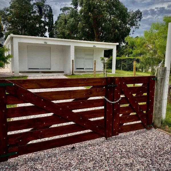 Apartamento pet friendly, se reserva con seña, hotel in Piriápolis