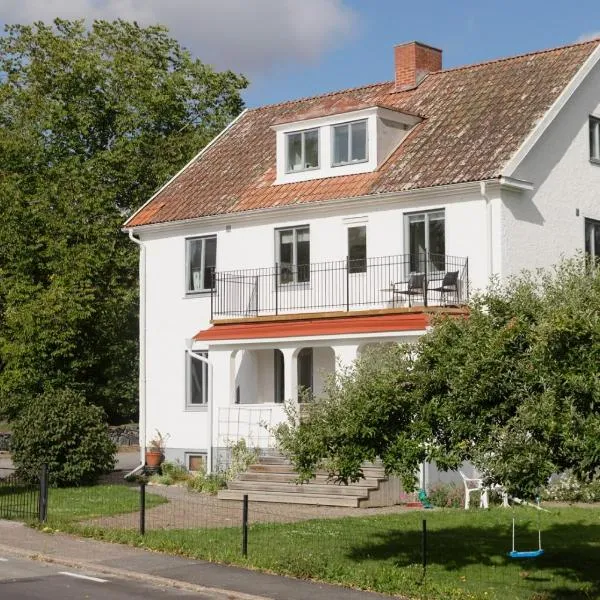 Snickaren Vandrarhem i Grästorp - Egen Lägenhet - Own apartments, hotel en Nossebro