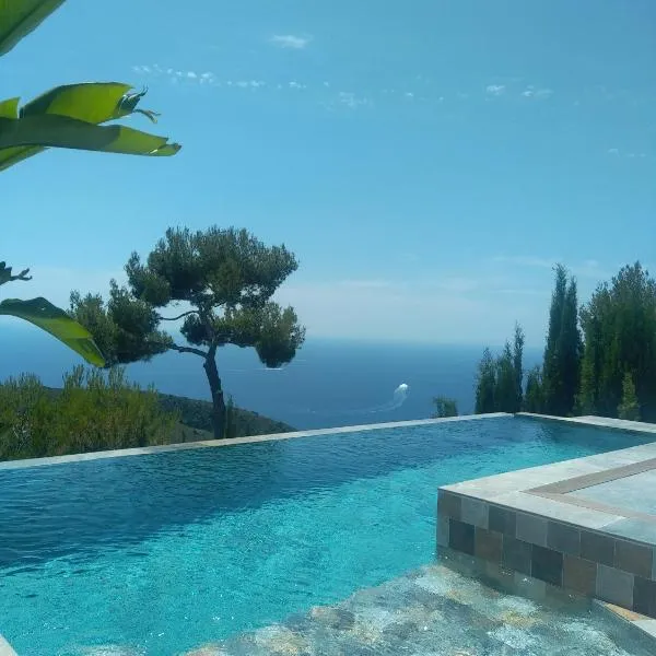 에즈에 위치한 호텔 A Eze , Bas de villa piscine près de Monaco