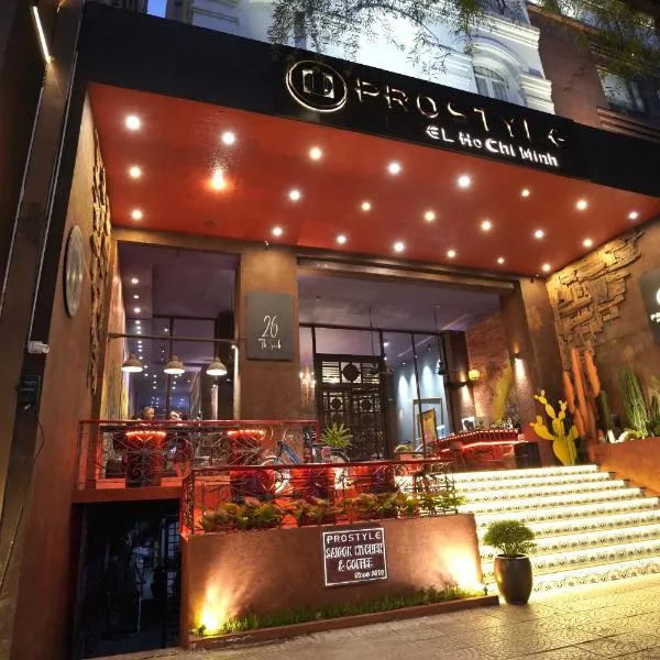 Prostyle Hotel Ho Chi Minh プロスタイルホテルホーチミン, מלון בXóm Dầu Bình Thới