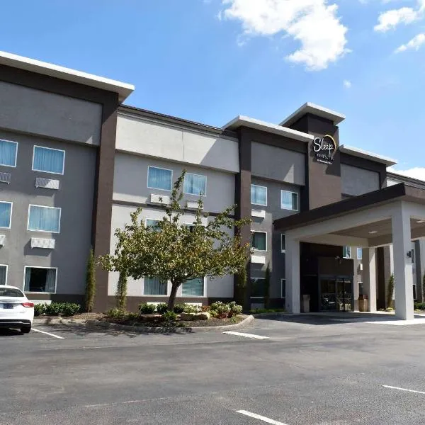 Sleep Inn & Suites West Knoxville, хотел в Cedar Bluff