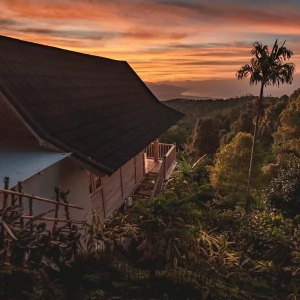 Garden Terrace Bali – hotel w mieście Gobleg