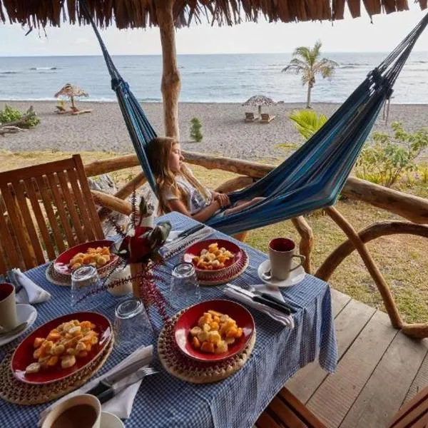 Tanna friendly bungalow, hotel v destinaci Lénakel
