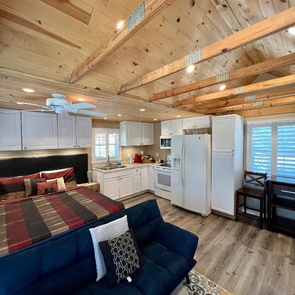 The Lake Alfred Citruswood Cabin, hotel v destinaci Lake Alfred