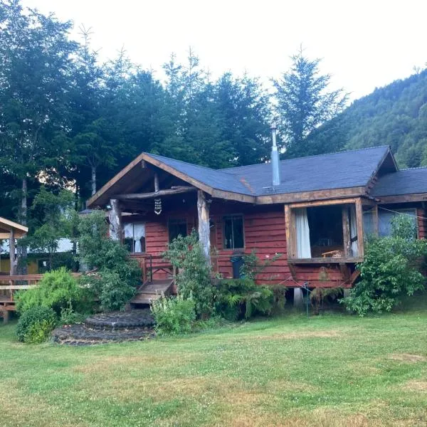Cabañas cordillera Rio Blanco, hotel v destinaci Reigolil