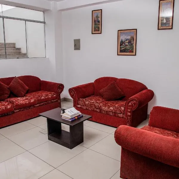 Lujoso Departamento ,Iluminado , 4 minutos Catedral de Tacna y Av Bolognesi, hotel v destinaci Tacna