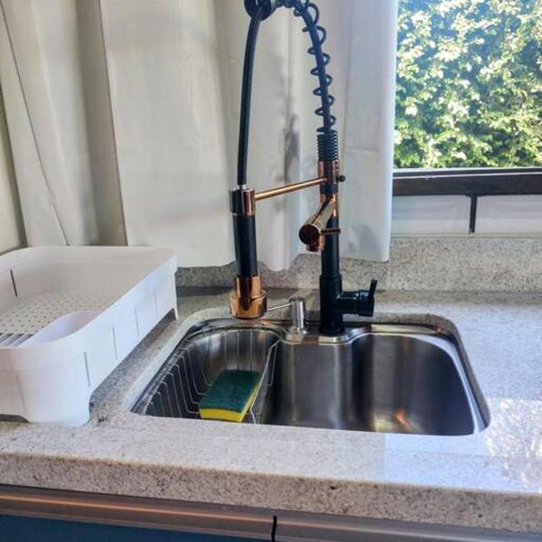 Apartamento com churrasqueira, ar condicionado e vista para o mar localização espetacular - Foto 3