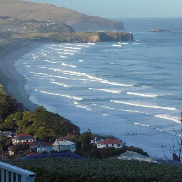 Rosemount B&B by the Sea St Clair, hotel in Dunedin