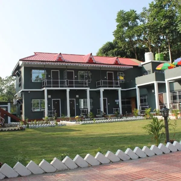 Dooars Nature-Cent Resort, hotell i Lataguri