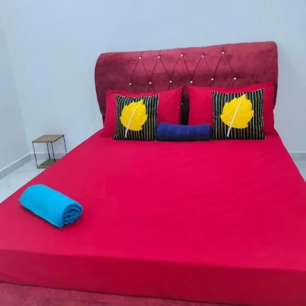 TheRehatHomestayKualaNerusTerengganu, hotel in Kampong Banggol Binjai