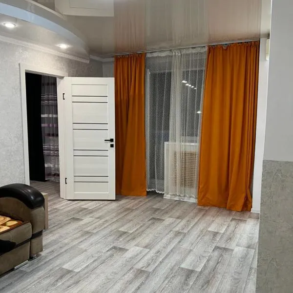 Двухкомнатная квартира в городе Экибастуз, hotel in Ekibastuz