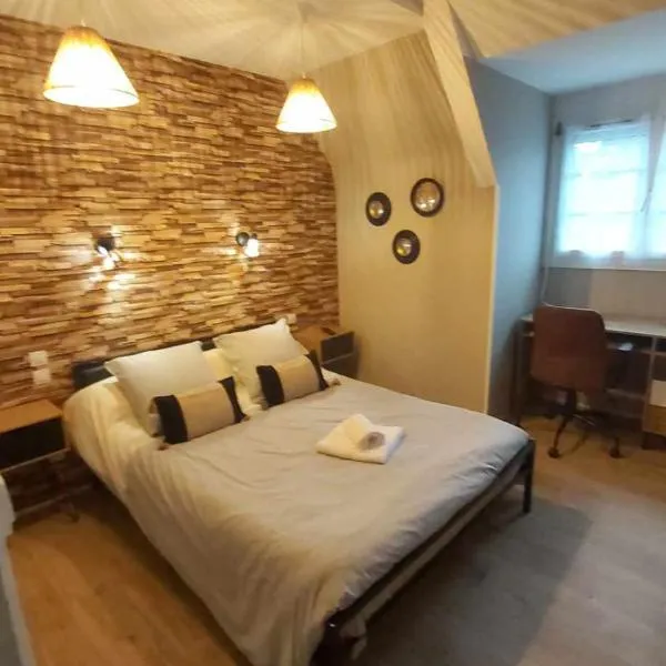 La Renaissance, hotel v destinaci Condé-sur-Noireau