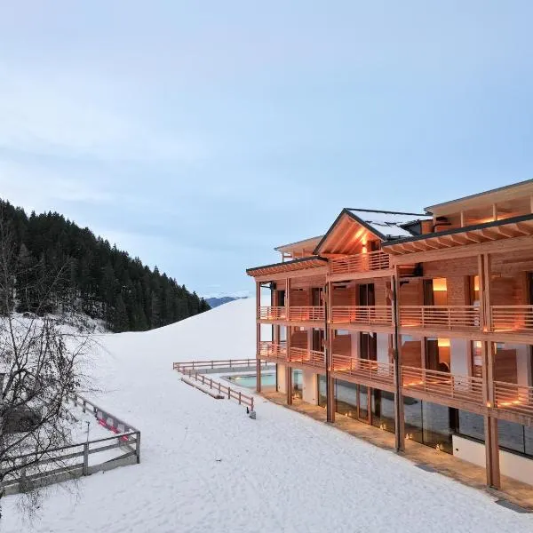 Hotel Pozzamanigoni, hotel in Selva di Val Gardena