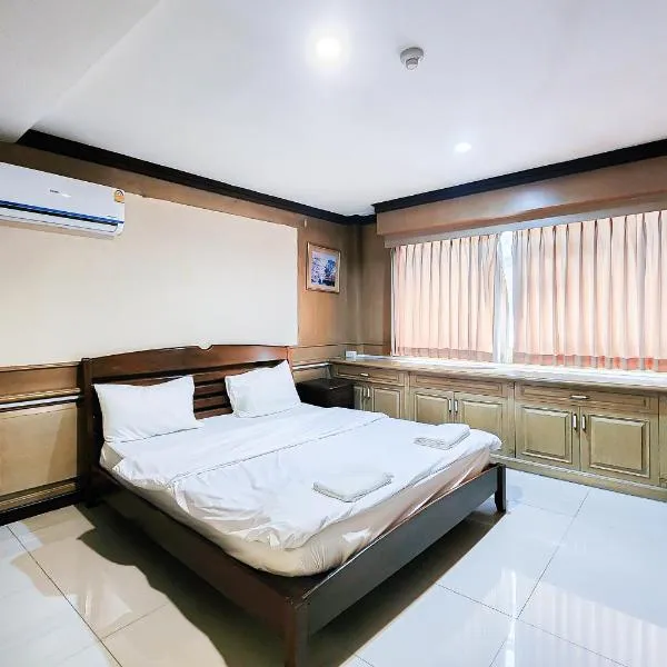 Cordia Residence Sathorn, hotel di Bang Rak