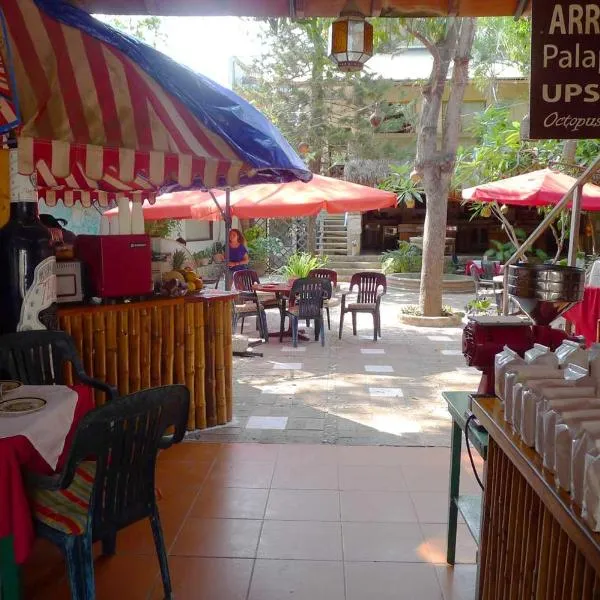 The Octopus's Garden Hostel, hotel v destinácii Cruz de Huanacaxtle